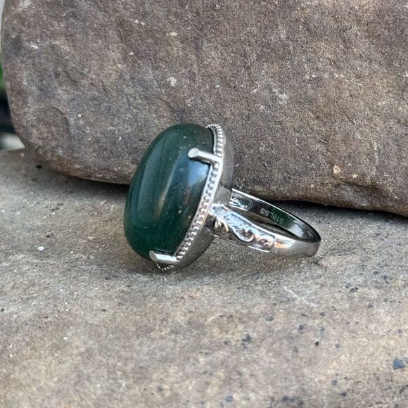 NIB Green Aventurine Stone Ring In Silver Size 7 Boho Hippie Earthy - Picture 4 of 6